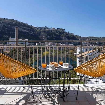 Sorrentovibes - Luxury Four Bedroom Home With Amazing Terraces In Sorrento Kültér fotó